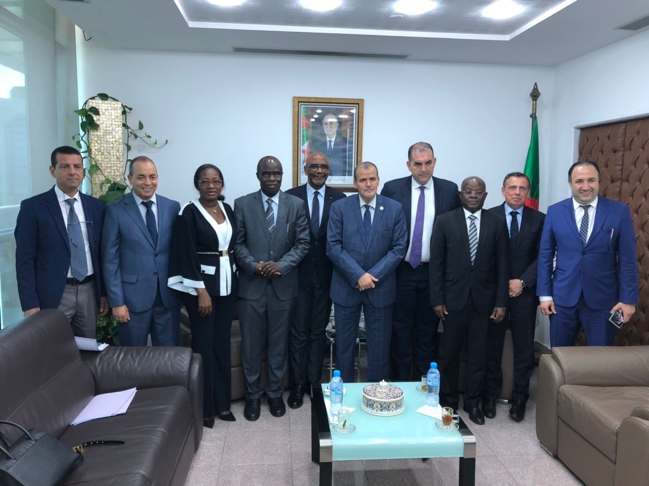Le Président de la CGECI M. Jean-Marie ACKAH, en compagnie d'une délégation du Secteur Privé, ont effectué une visite de travail à la Confédération Algérienne du Patronat Citoyen (CAPC) en Algérie, dans le cadre de la redynamisation des échanges commerciaux entre la Côte d'Ivoire et l'Algérie.